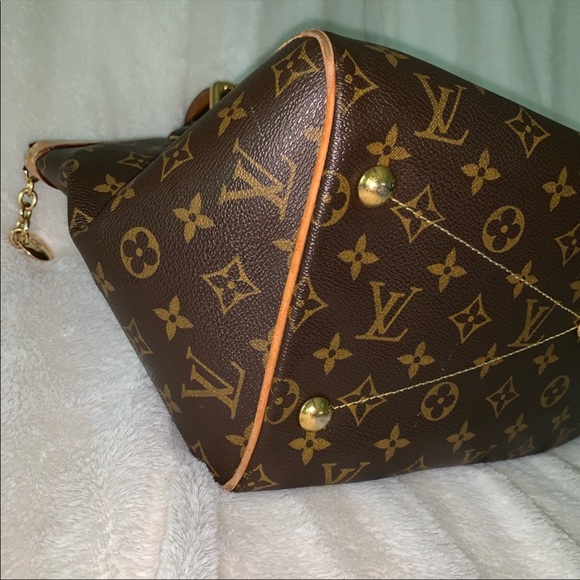 Louis Vuitton Tivoli GM - Picture 8 of 13